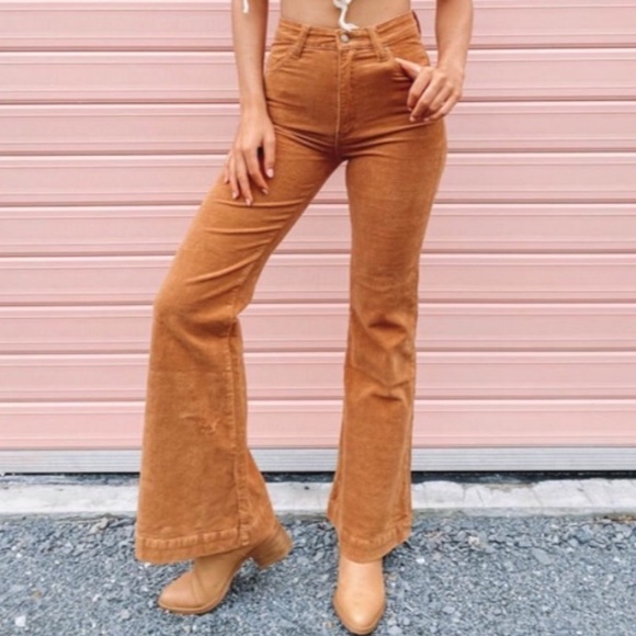 Rolla’s Eastcoast High Rise Flare Corduroy Jeans - Picture 4 of 12